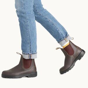 Blundstone Walnut Brown Premium Leather Boots
